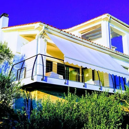 Ammirare Rab Apartment *