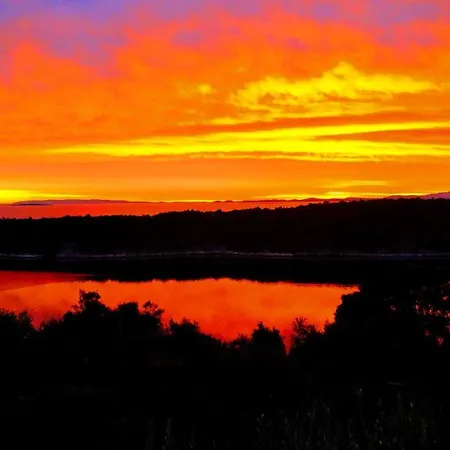 Ammirare Rab Rab Town