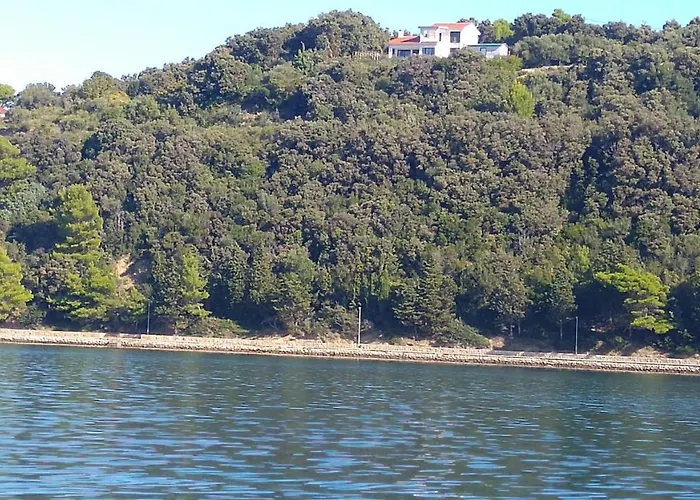 Ammirare Rab Apartment *